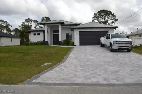 1012 Alfreda Ave, Lehigh Acres, FL 33971