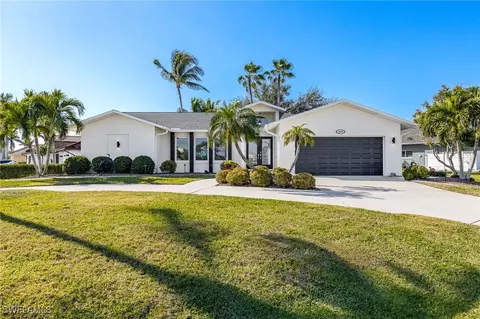 3604 Oasis Blvd, Cape Coral, FL 33914