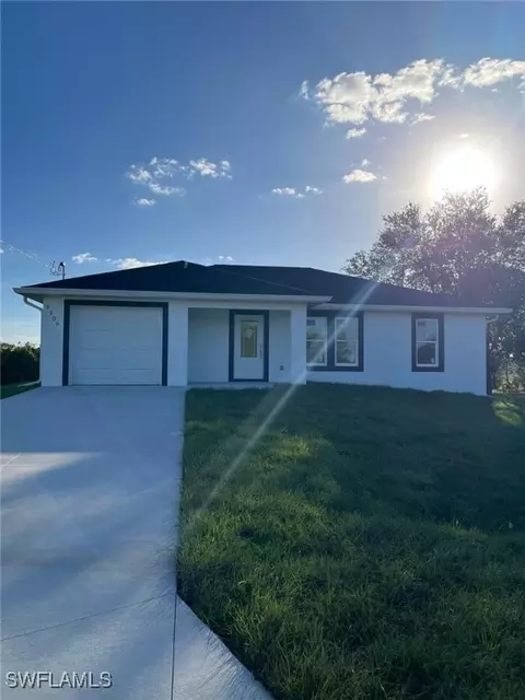 3509 9th Ct W, Lehigh Acres, FL 33971