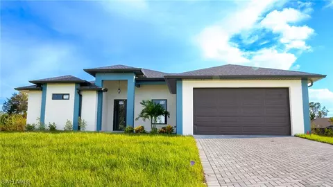 2134 NE 27th Ter, Cape Coral, FL 33909