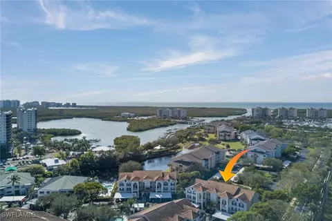 585 Club Side Dr #201, Naples, FL 34110