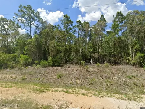 417 Hedgewood St, Lehigh Acres, FL 33974