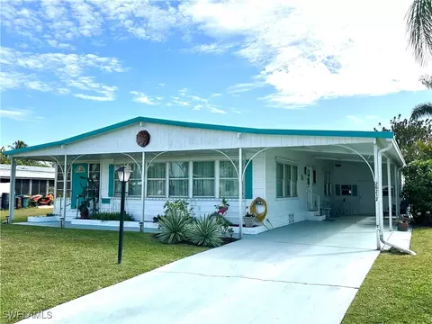 26212 Colony Rd, Bonita Springs, FL 34135