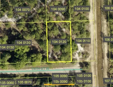 3216 54th St W, Lehigh Acres, FL 33971