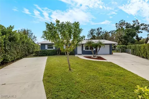 2990 Renee Ct, Fort Myers, FL 33905