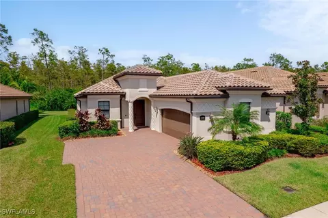 17390 Galway Run, Bonita Springs, FL 34135