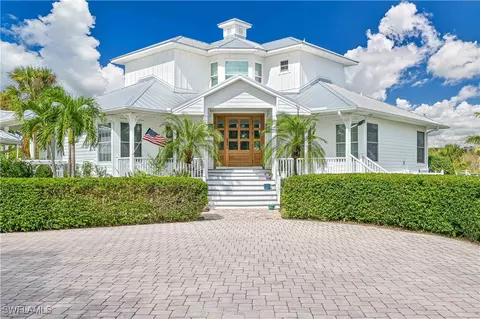 2009 Buford St, Alva, FL 33920