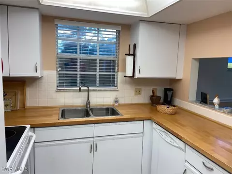 4207 Ute Ct, Estero, FL 33928 photo 3