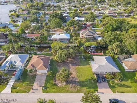 13516 Marquette Blvd, Fort Myers, FL 33905