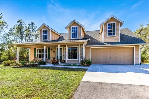 511 20th St SE, Naples, FL 34117