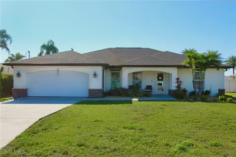 1310 SE 37th Ter, Cape Coral, FL 33904