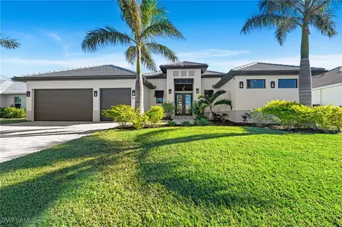 4611 SW 17th Pl, Cape Coral, FL 33914
