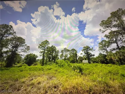 1201 Mcarthur Ave, Lehigh Acres, FL 33972