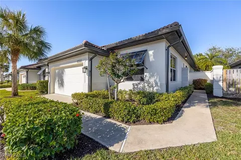 10568 Avila Cir, Fort Myers, FL 33913
