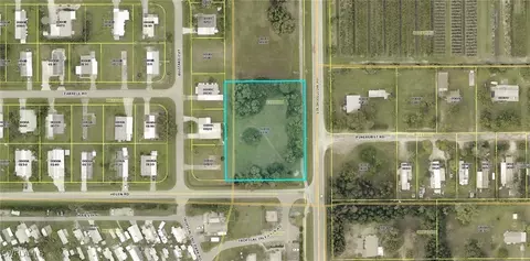 15221 Stringfellow Rd, Bokeelia, FL 33922 photo 2