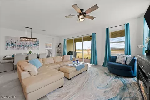 3901 E Hampton Cir, Alva, FL 33920 photo 11