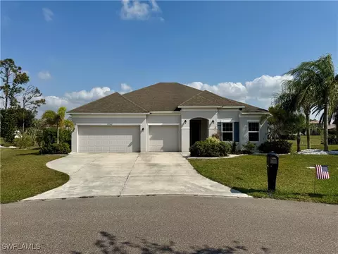 25566 Banff Ln, Punta Gorda, FL 33983