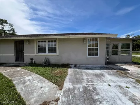1023 Broadway Ave, Lehigh Acres, FL 33972