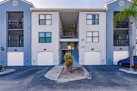13535 Eagle Ridge Dr #712, Fort Myers, FL 33912