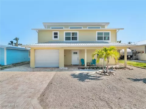 2597 Third St, Matlacha, FL 33993 photo 45