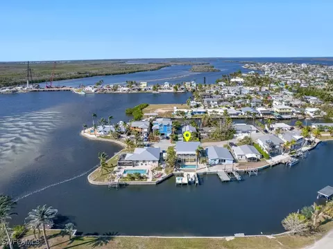 2597 Third St, Matlacha, FL 33993 photo 3