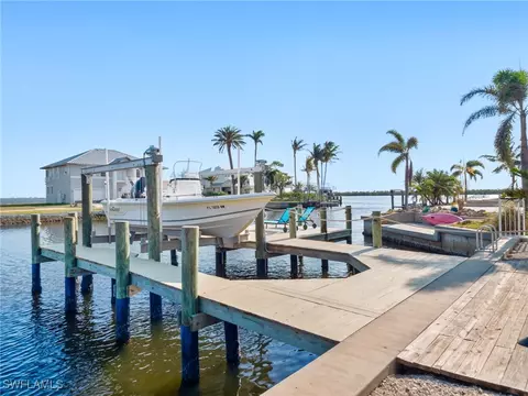 2597 Third St, Matlacha, FL 33993 photo 39