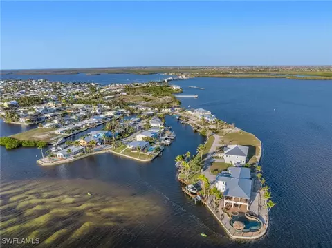 2597 Third St, Matlacha, FL 33993 photo 41