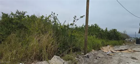 4310 15th St SW, Lehigh Acres, FL 33976