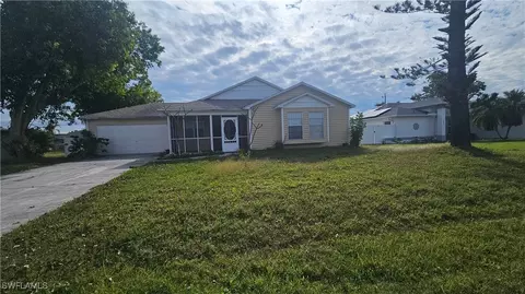 206 SE 19th St, Cape Coral, FL 33990
