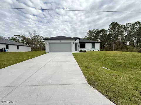 1012 Magnolia Ave, Lehigh Acres, FL 33972