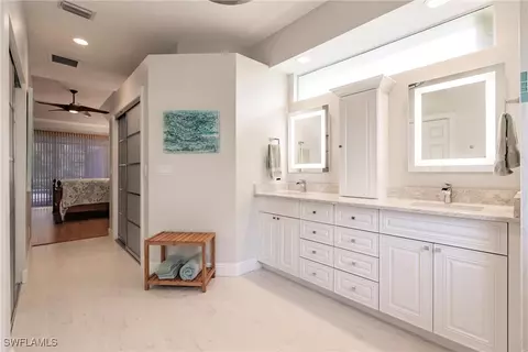 525 Eagle Creek Dr, Naples, FL 34113 photo 14