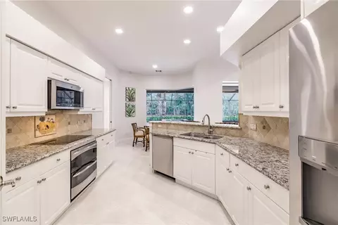 525 Eagle Creek Dr, Naples, FL 34113 photo 17