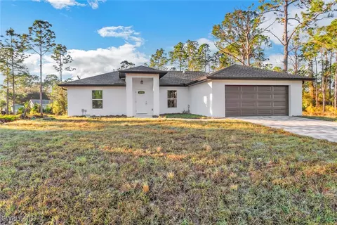 906 Milwaukee Blvd, Lehigh Acres, FL 33974