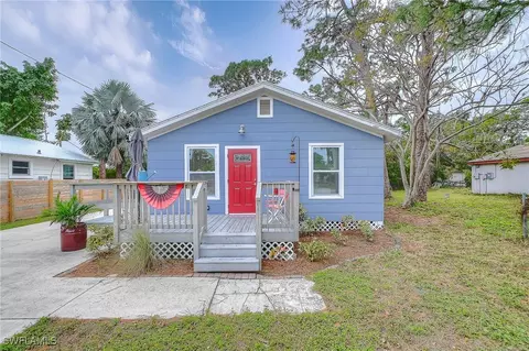 1868 Oakley Ave, Fort Myers, FL 33901