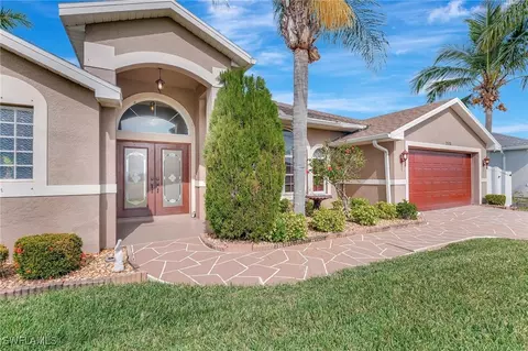 2131 NE 43rd Ln, Cape Coral, FL 33909