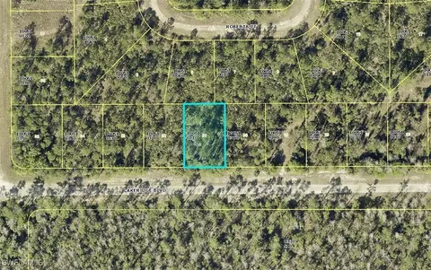 320 Lakeridge Blvd, Lehigh Acres, FL 33972
