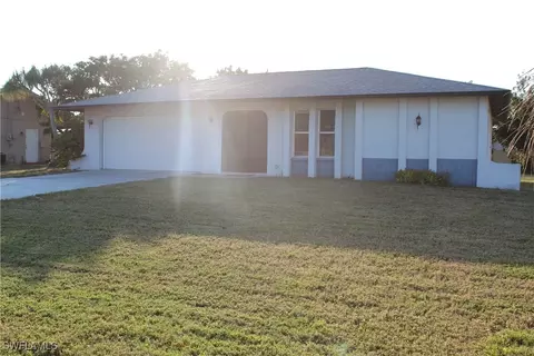 3908 SW 20th Pl, Cape Coral, FL 33914