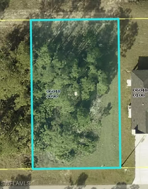 2802 20th St W, Lehigh Acres, FL 33971