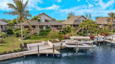 1154 Harbor Cottage Ct, Sanibel, FL 33957
