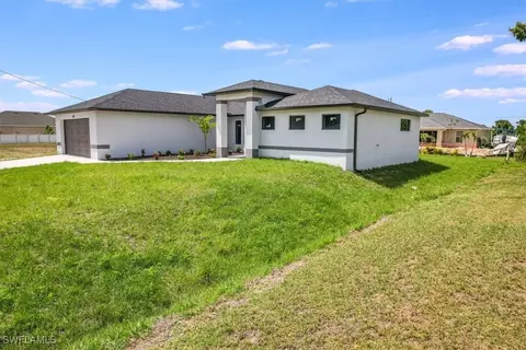 1413 NW 9th St, Cape Coral, FL 33993