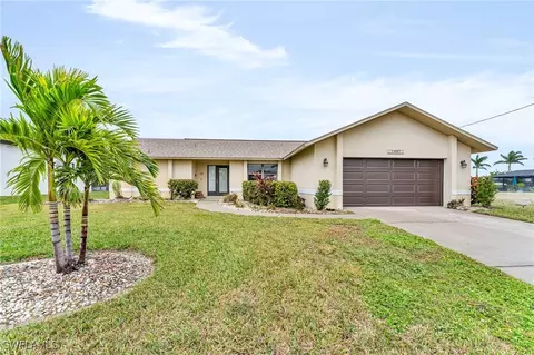 1907 SE 10th St, Cape Coral, FL 33990
