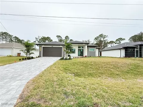 2903 1st St SW, Lehigh Acres, FL 33976