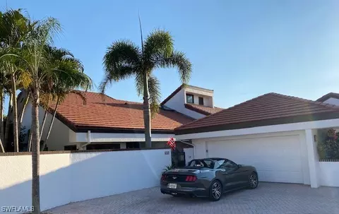 5454 Harbour Castle Dr, Fort Myers, FL 33907
