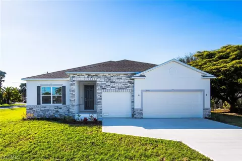 3008 SE 1st Ave, Cape Coral, FL 33904