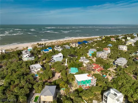 4560 Oyster Shell Dr, Captiva, FL 33924