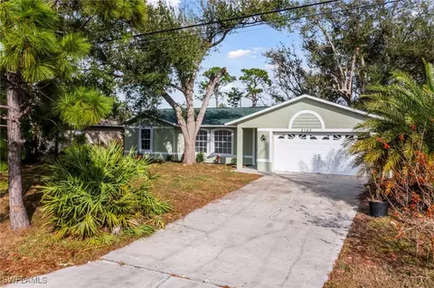 2143 NE 28th St, Cape Coral, FL 33909