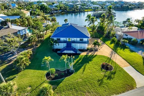 3131 Twin Lakes Ln, Sanibel, FL 33957