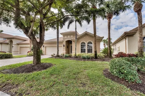 23080 Tree Crest Ct, Bonita Springs, FL 34135