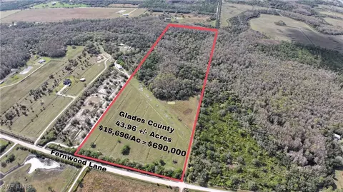 2032 Fernwood Ln, Labelle, FL 33935