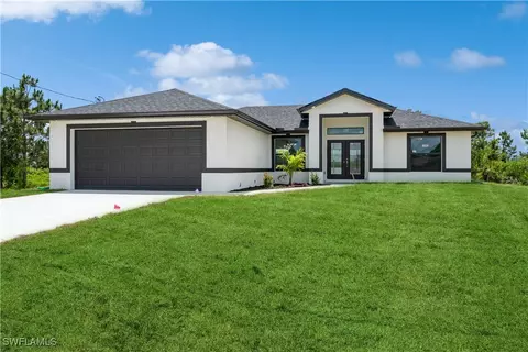 1619 Dixie Ave, Lehigh Acres, FL 33972